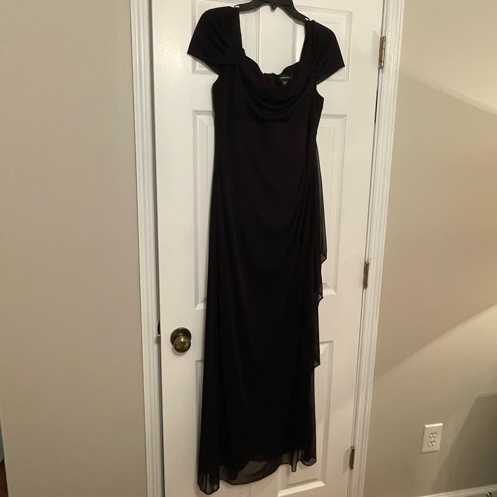 Full Length, Scoop Neck with Cap Sleeves Dress